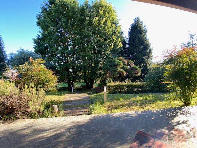 casa indipendente in vendita a Rovellasca