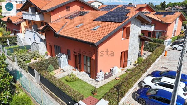 casa indipendente in vendita a Rovellasca