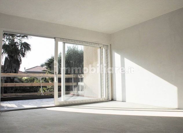 appartamento in vendita a Rovellasca