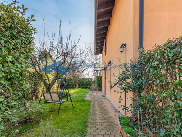 appartamento in vendita a Rovellasca