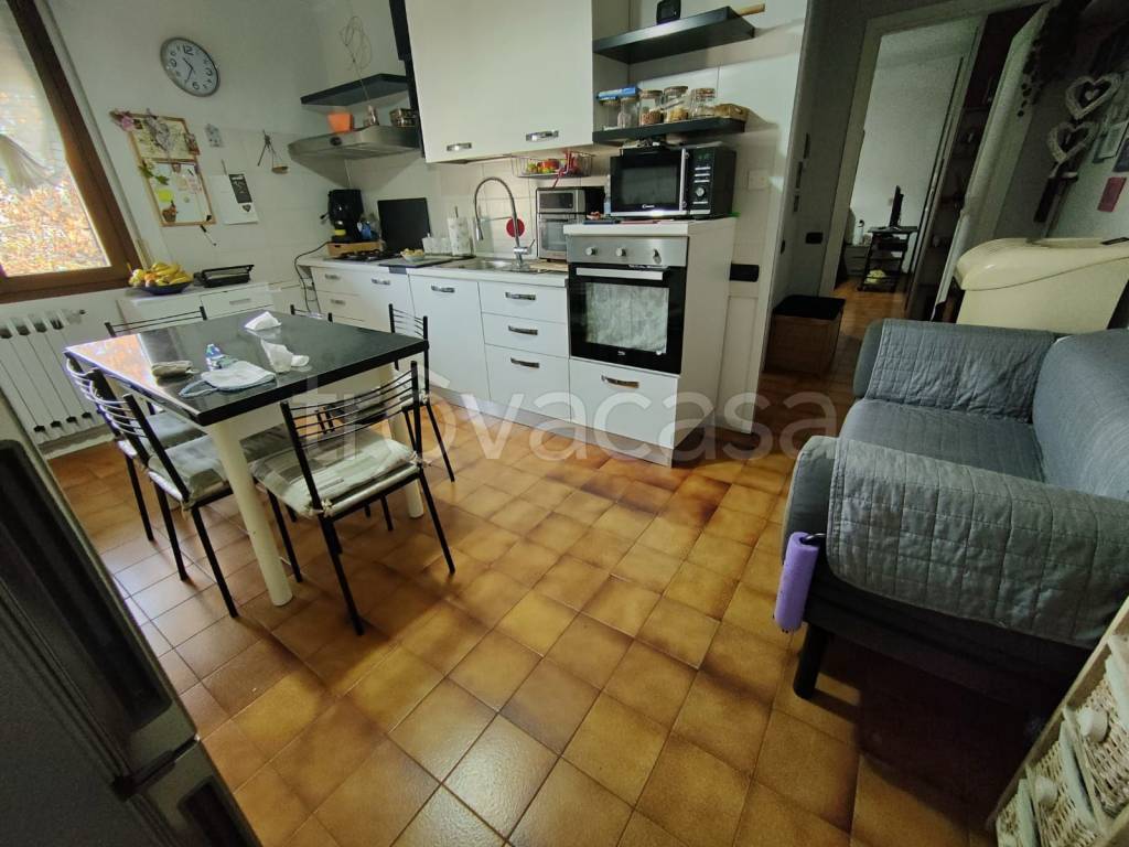 appartamento in vendita a Rovellasca