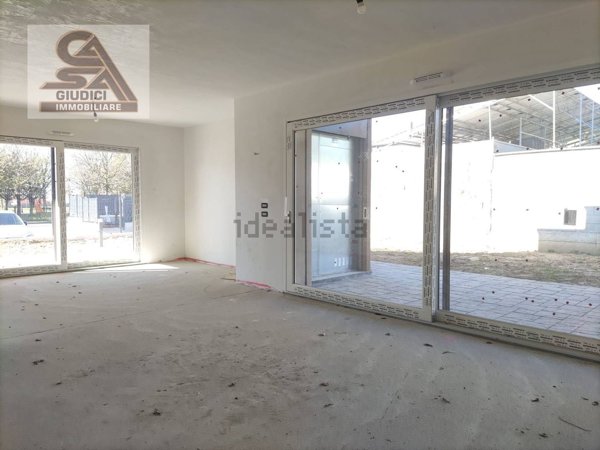 appartamento in vendita a Rovellasca