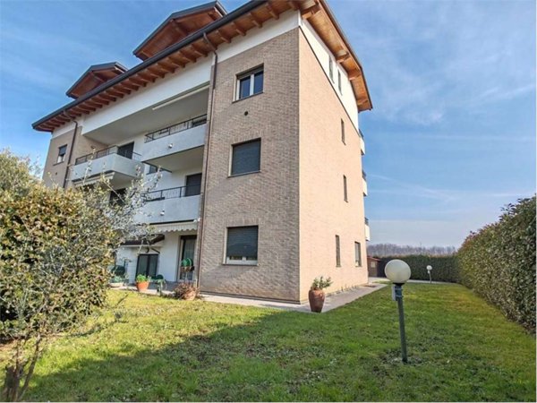 appartamento in vendita a Rovellasca