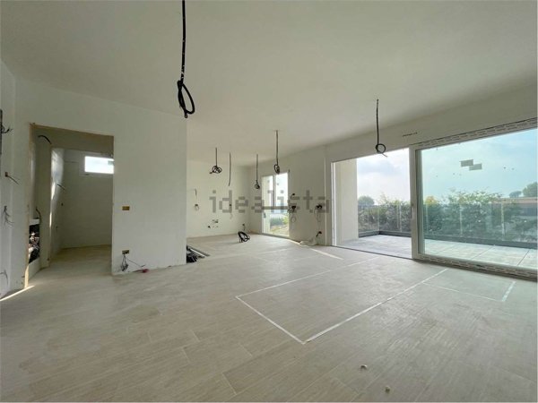 appartamento in vendita a Rovellasca