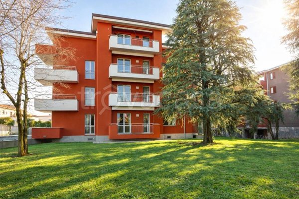 appartamento in vendita a Rovellasca