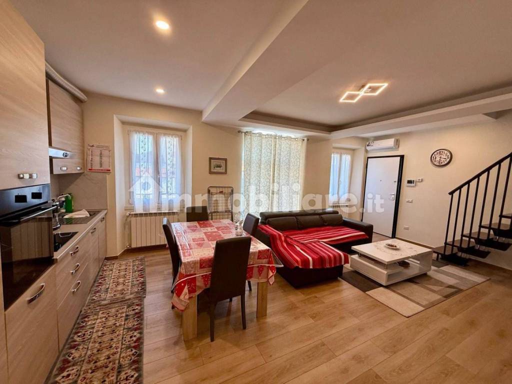 appartamento in vendita a Rovellasca