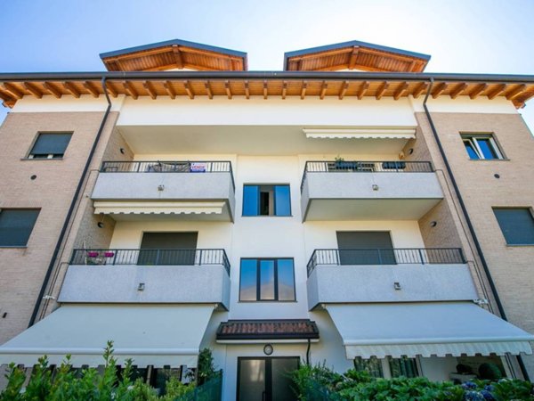 appartamento in vendita a Rovellasca
