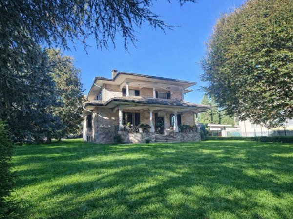 appartamento in vendita a Rovellasca