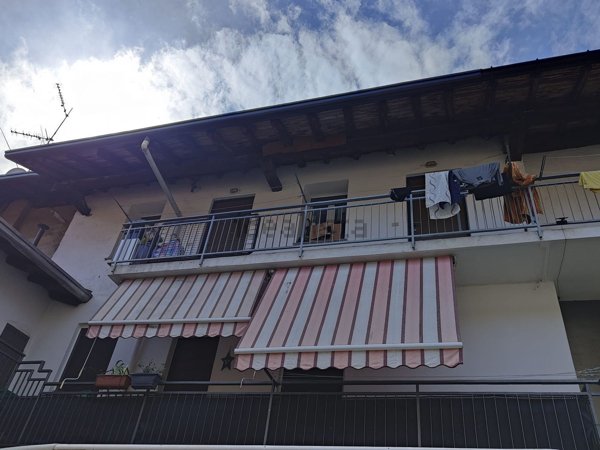 appartamento in vendita a Rovellasca