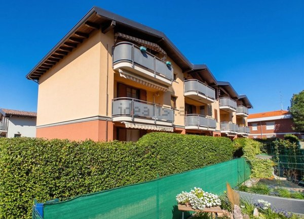 appartamento in vendita a Rovellasca
