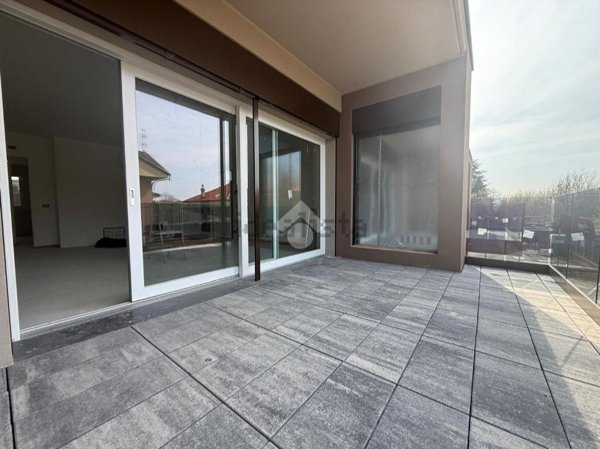 appartamento in vendita a Rovellasca