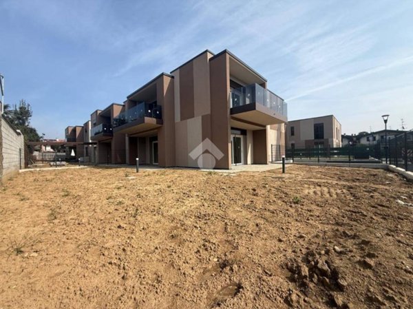 appartamento in vendita a Rovellasca