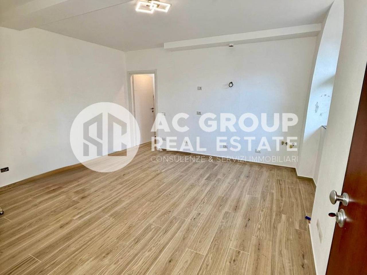 appartamento in vendita a Rovellasca