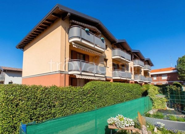 appartamento in vendita a Rovellasca