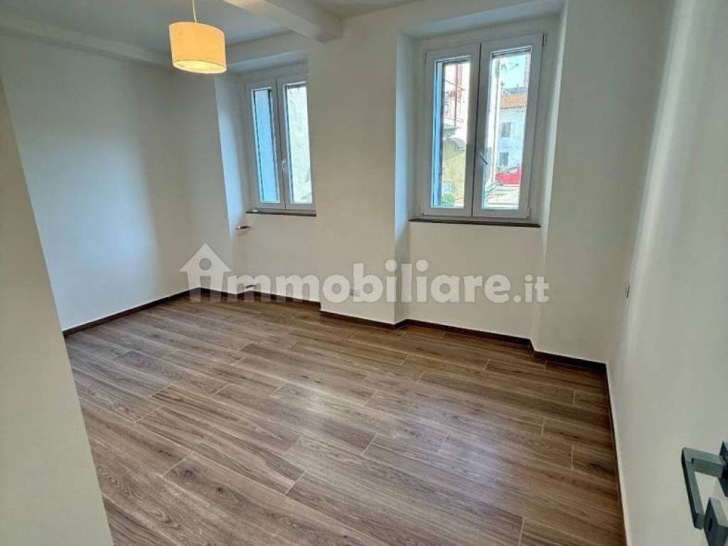 appartamento in vendita a Rovellasca