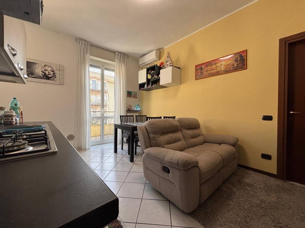 appartamento in vendita a Rovellasca