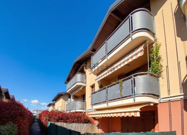 appartamento in vendita a Rovellasca