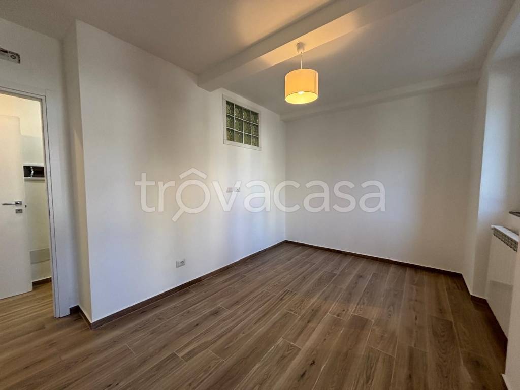 appartamento in vendita a Rovellasca