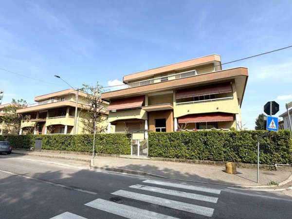 appartamento in vendita a Rovellasca