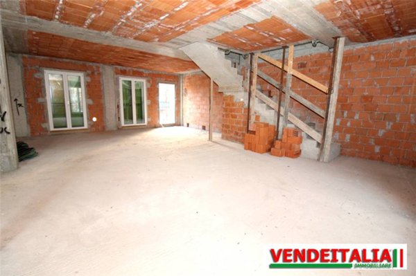 appartamento in vendita a Rovellasca