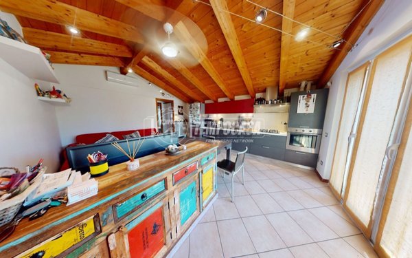 appartamento in vendita a Rovellasca
