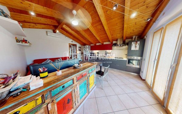 appartamento in vendita a Rovellasca