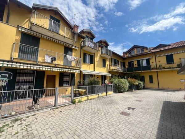 appartamento in vendita a Rovellasca