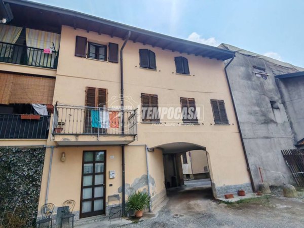 appartamento in vendita a Rovellasca
