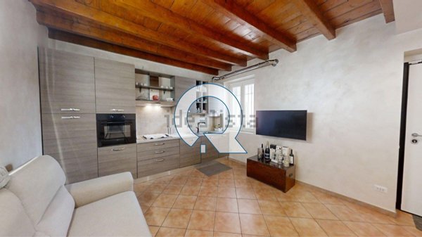 appartamento in vendita a Rovellasca in zona Manera
