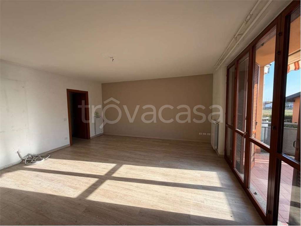 appartamento in vendita a Rovellasca