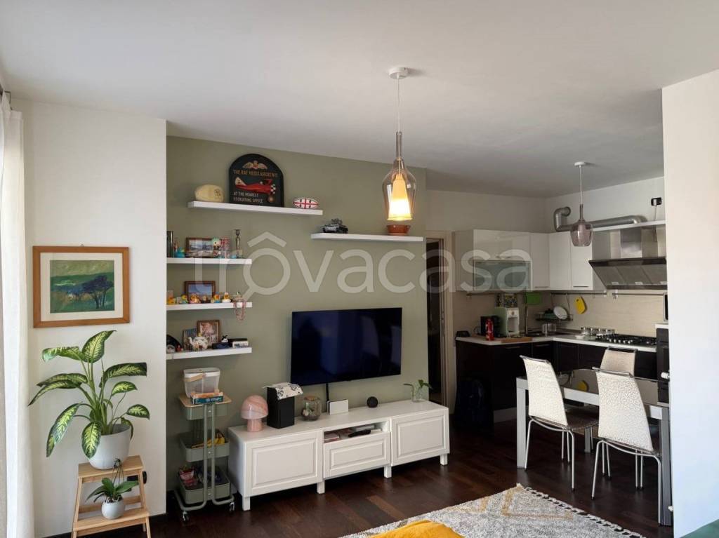 appartamento in vendita a Rovellasca
