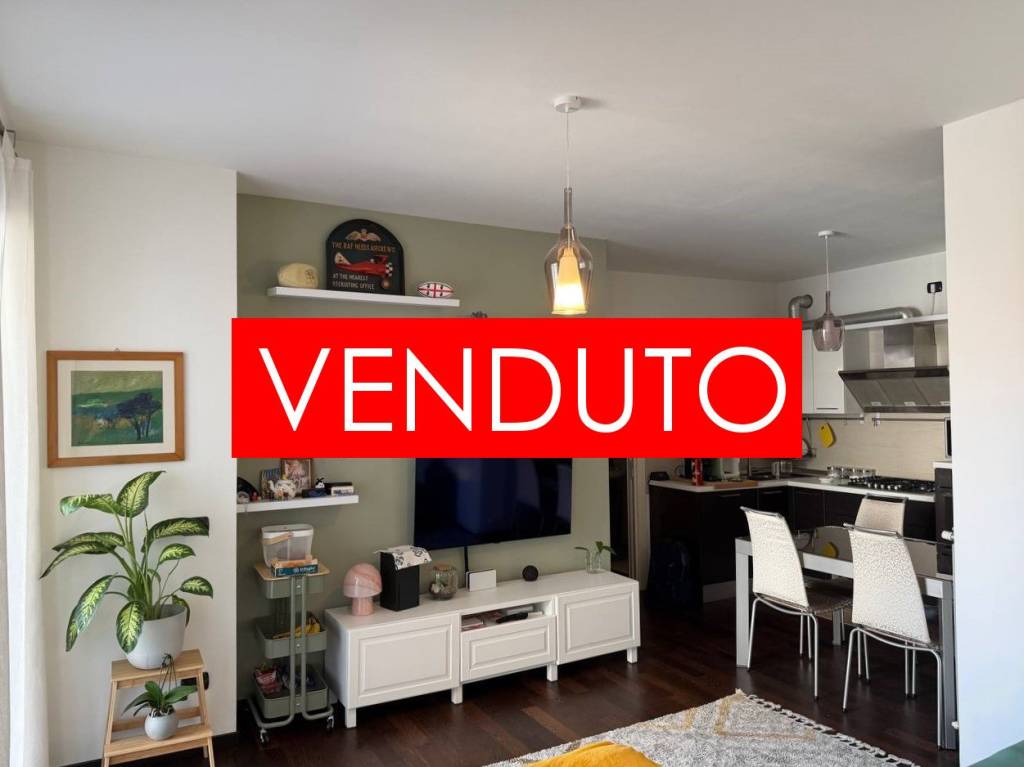 appartamento in vendita a Rovellasca