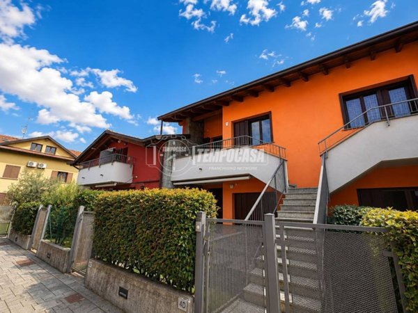 appartamento in vendita a Rovellasca
