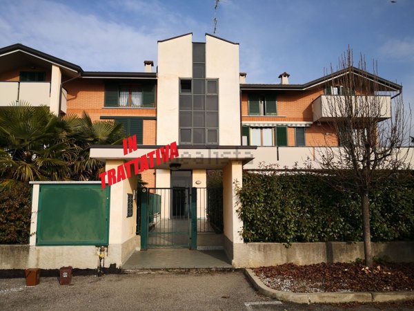 appartamento in vendita a Rovellasca