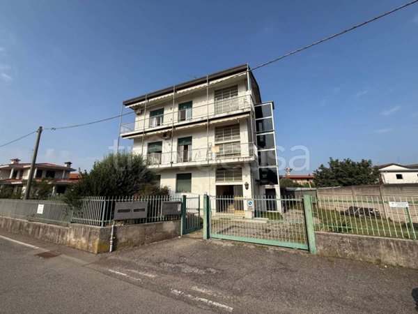 appartamento in vendita a Rovellasca