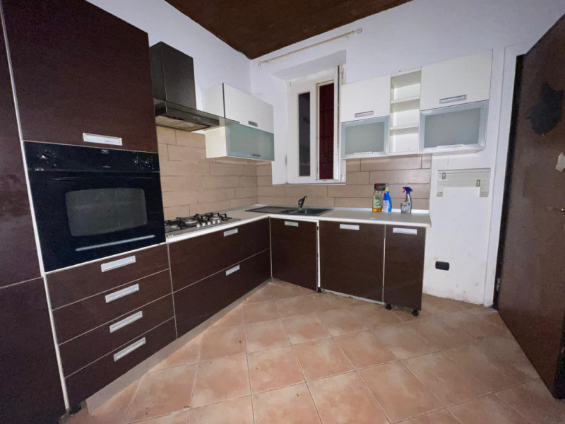 appartamento in vendita a Rovellasca in zona Manera