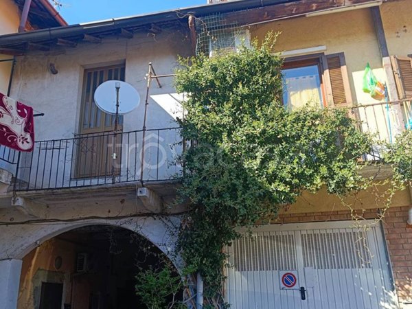 appartamento in vendita a Rovello Porro