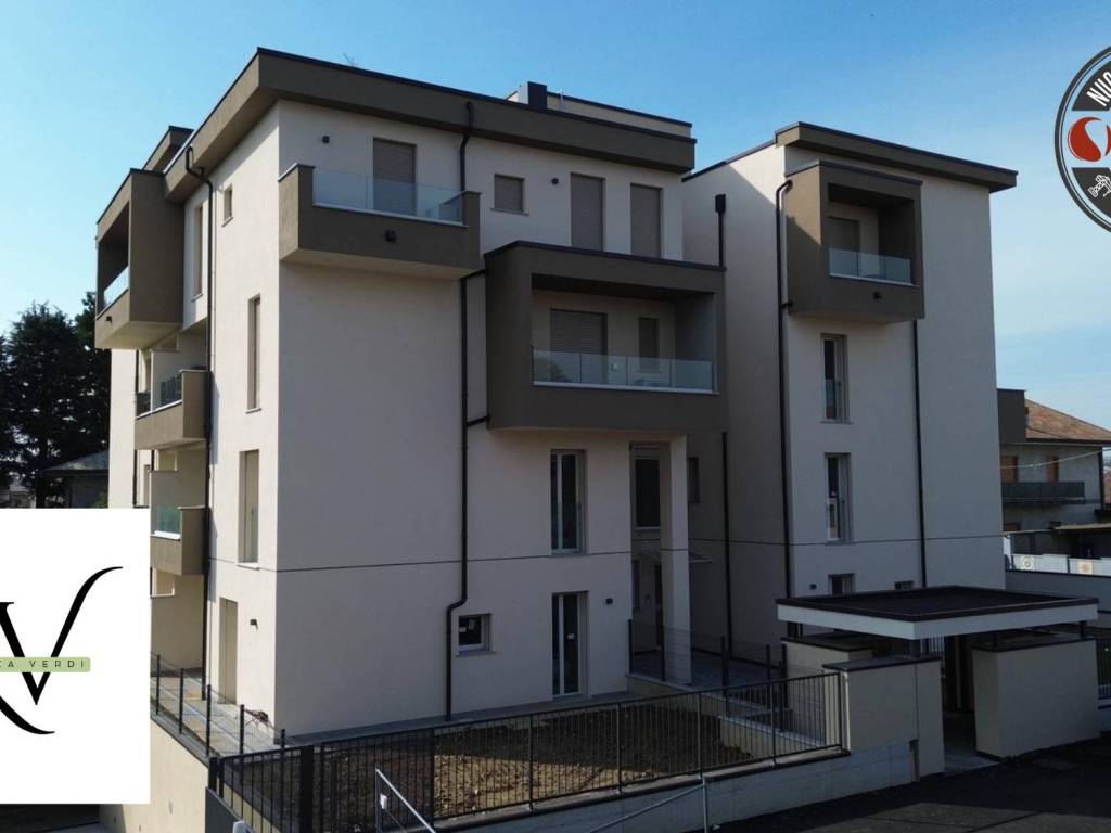 appartamento in vendita a Rovello Porro