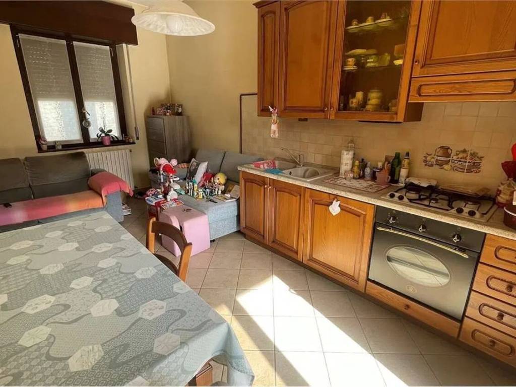 appartamento in vendita a Rovello Porro