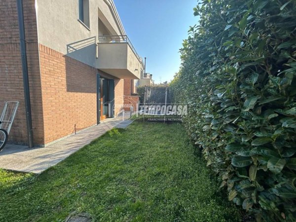 casa indipendente in vendita a Rovello Porro