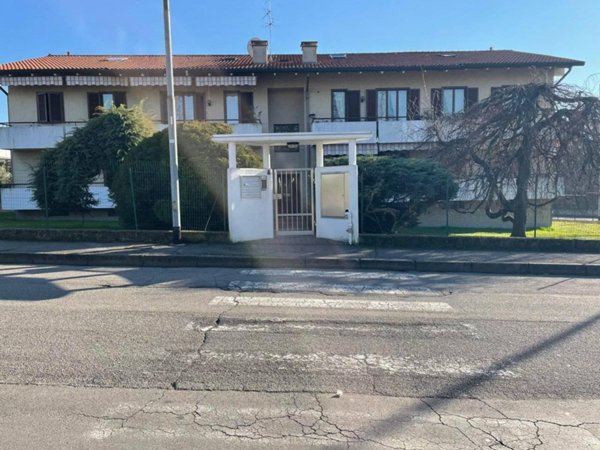 appartamento in vendita a Rovello Porro