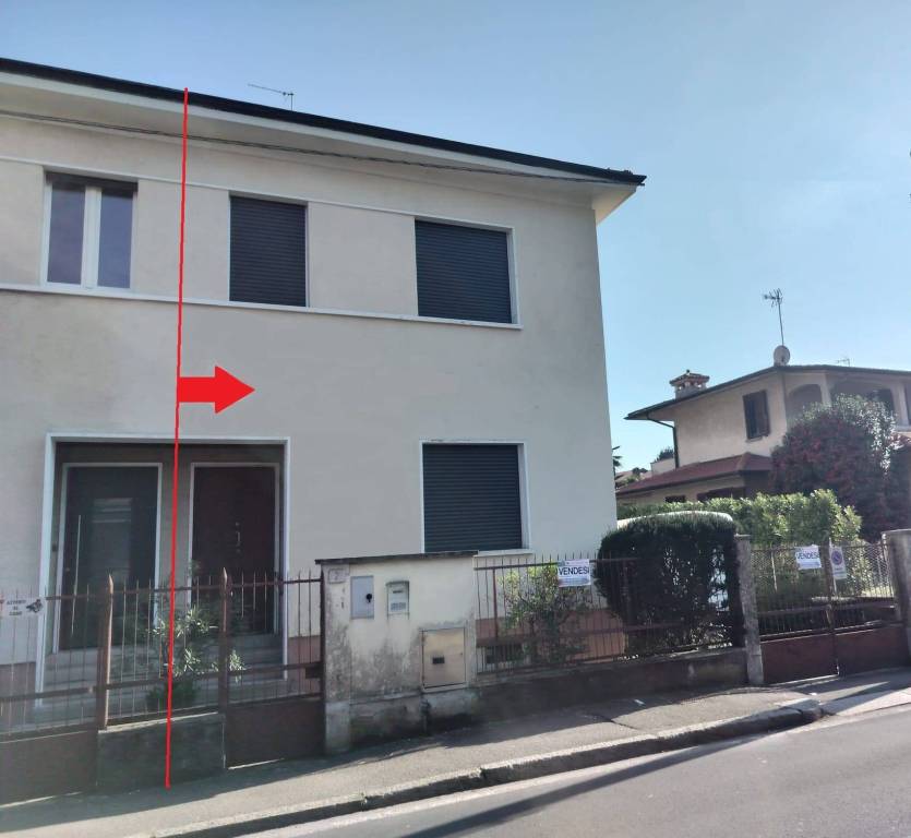 casa indipendente in vendita a Rovello Porro