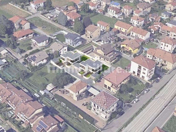 casa indipendente in vendita a Rovello Porro