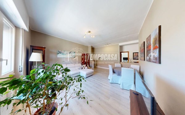 appartamento in vendita a Rovello Porro