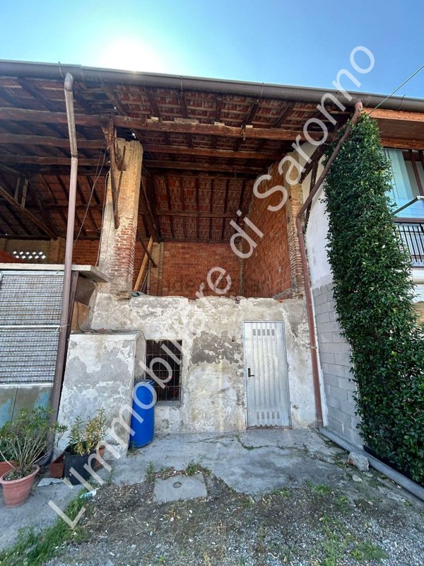appartamento in vendita a Rovello Porro