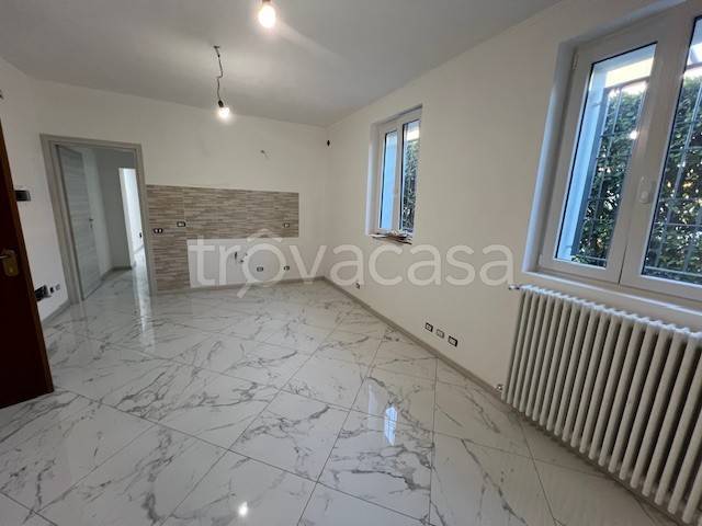 appartamento in vendita a Rovello Porro