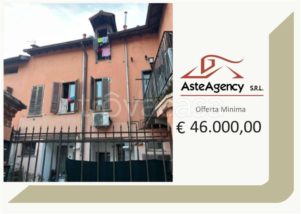 appartamento in vendita a Rovello Porro