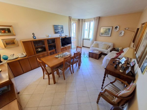 appartamento in vendita a Rovello Porro