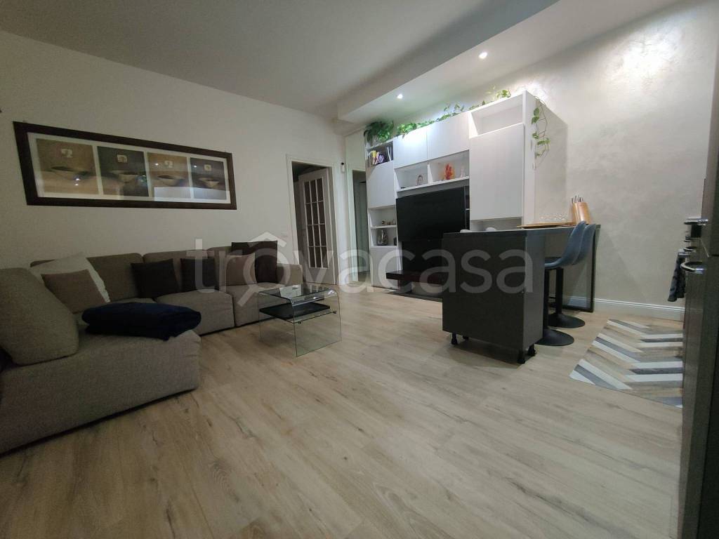 appartamento in vendita a Rovello Porro