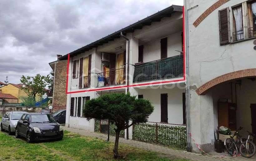 appartamento in vendita a Rovello Porro